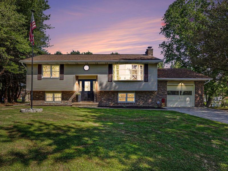 11795 James Drive , Logan, OH 43138 Photo 1