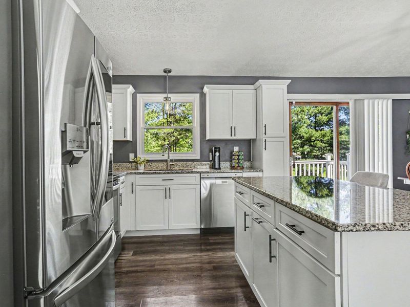 11795 James Drive , Logan, OH 43138 Photo 11