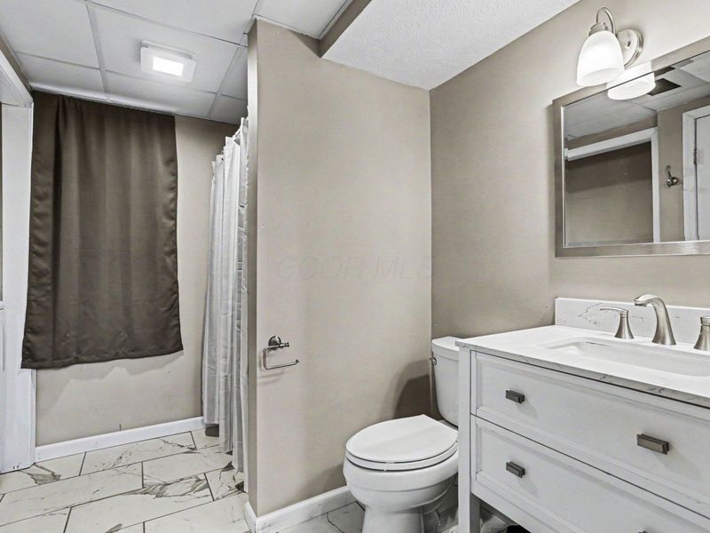 11795 James Drive , Logan, OH 43138 Photo 17