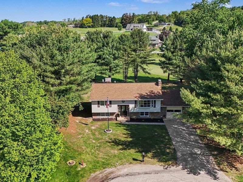 11795 James Drive , Logan, OH 43138 Photo 34
