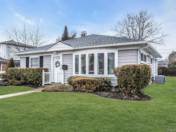 3579 Wyanet Street , Seaford, NY 11783