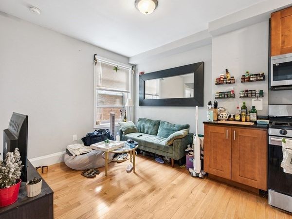 12 Foster, Unit 7, Boston, MA 02109