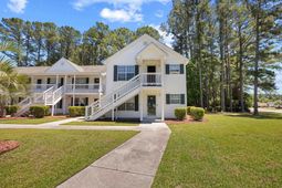 890 Fairway Dr.  photo 4