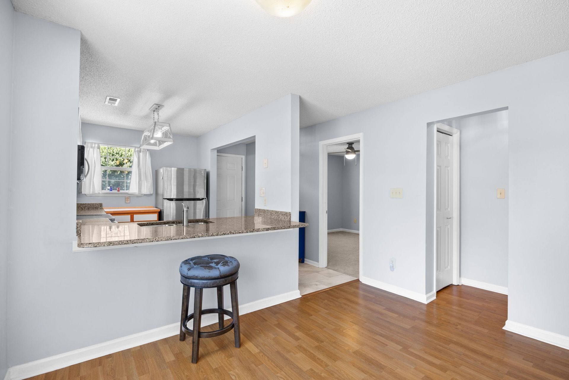 890 Fairway Dr.  Photo 20