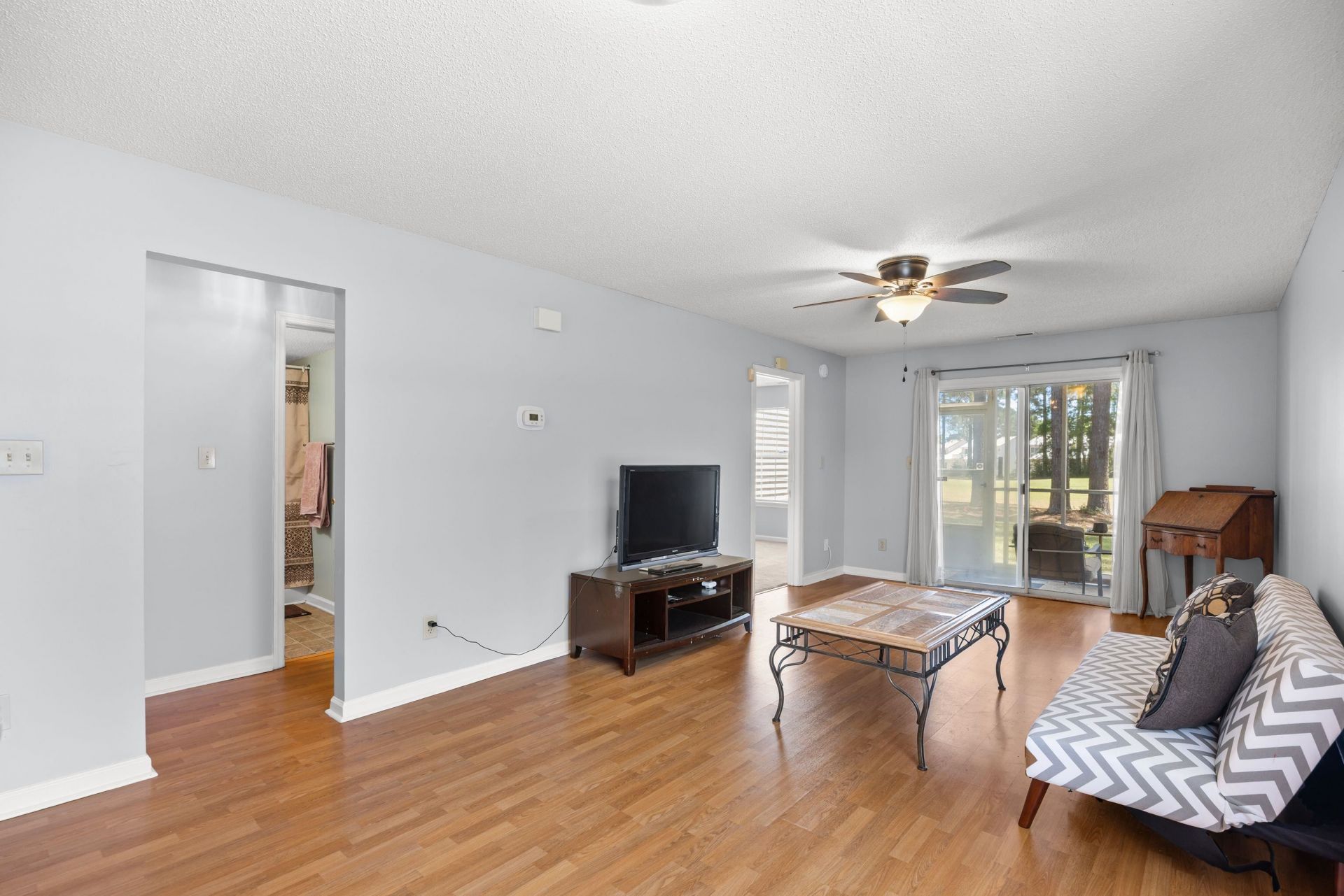 890 Fairway Dr.  Photo 21