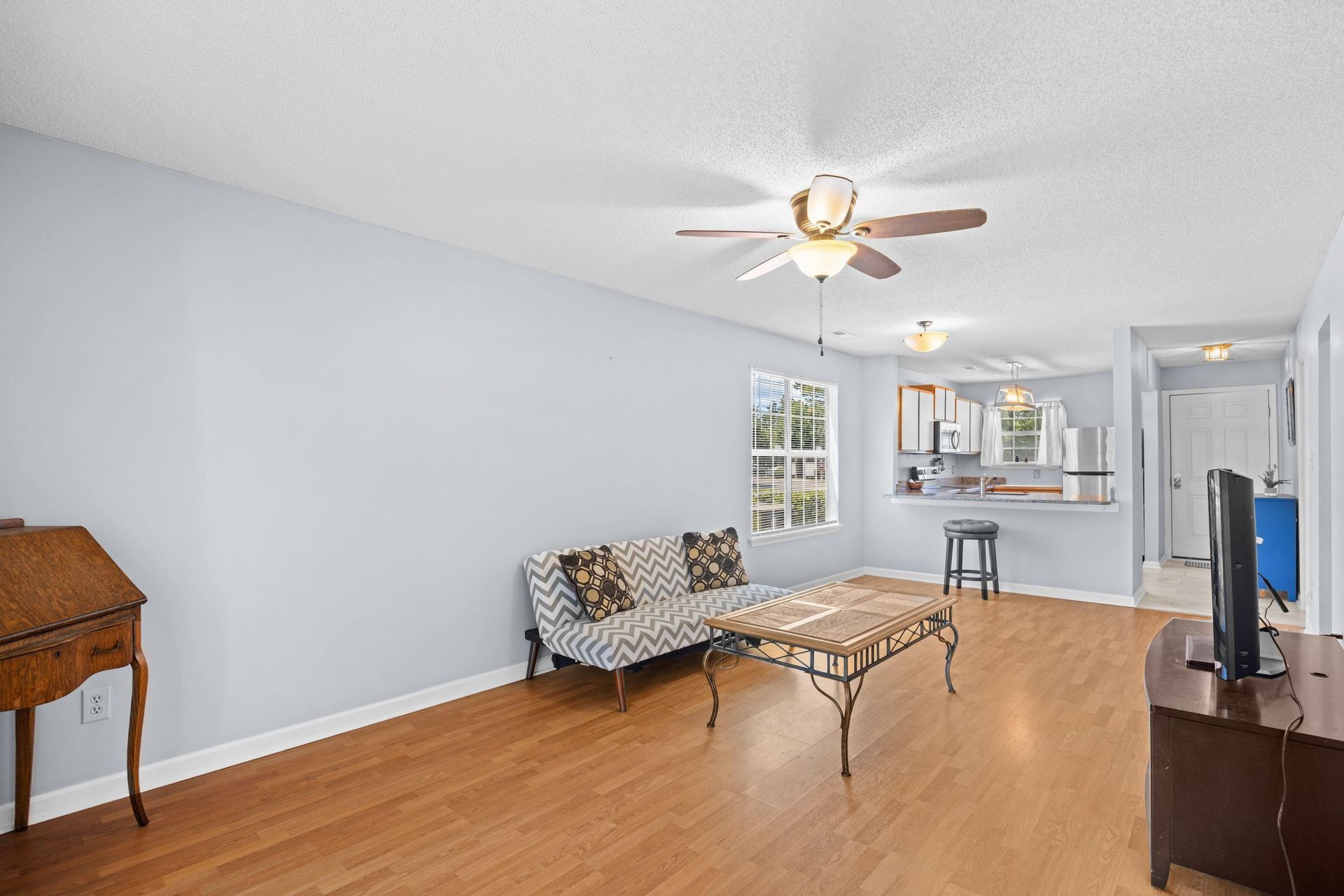 890 Fairway Dr.  Photo 23