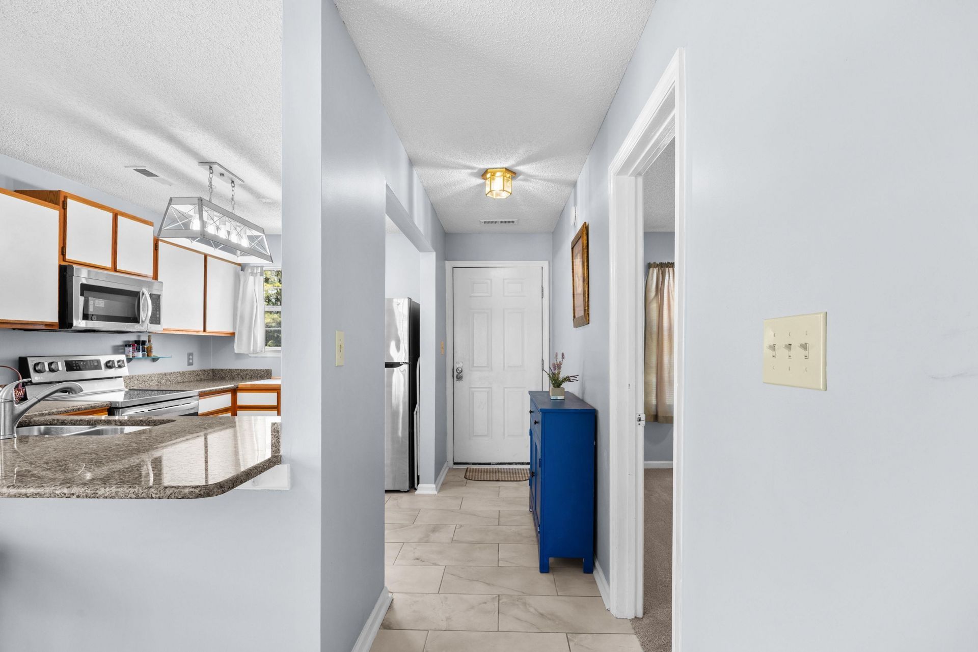 890 Fairway Dr.  Photo 26