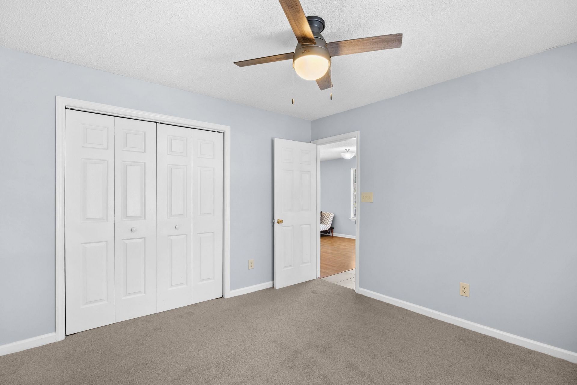 890 Fairway Dr.  Photo 27