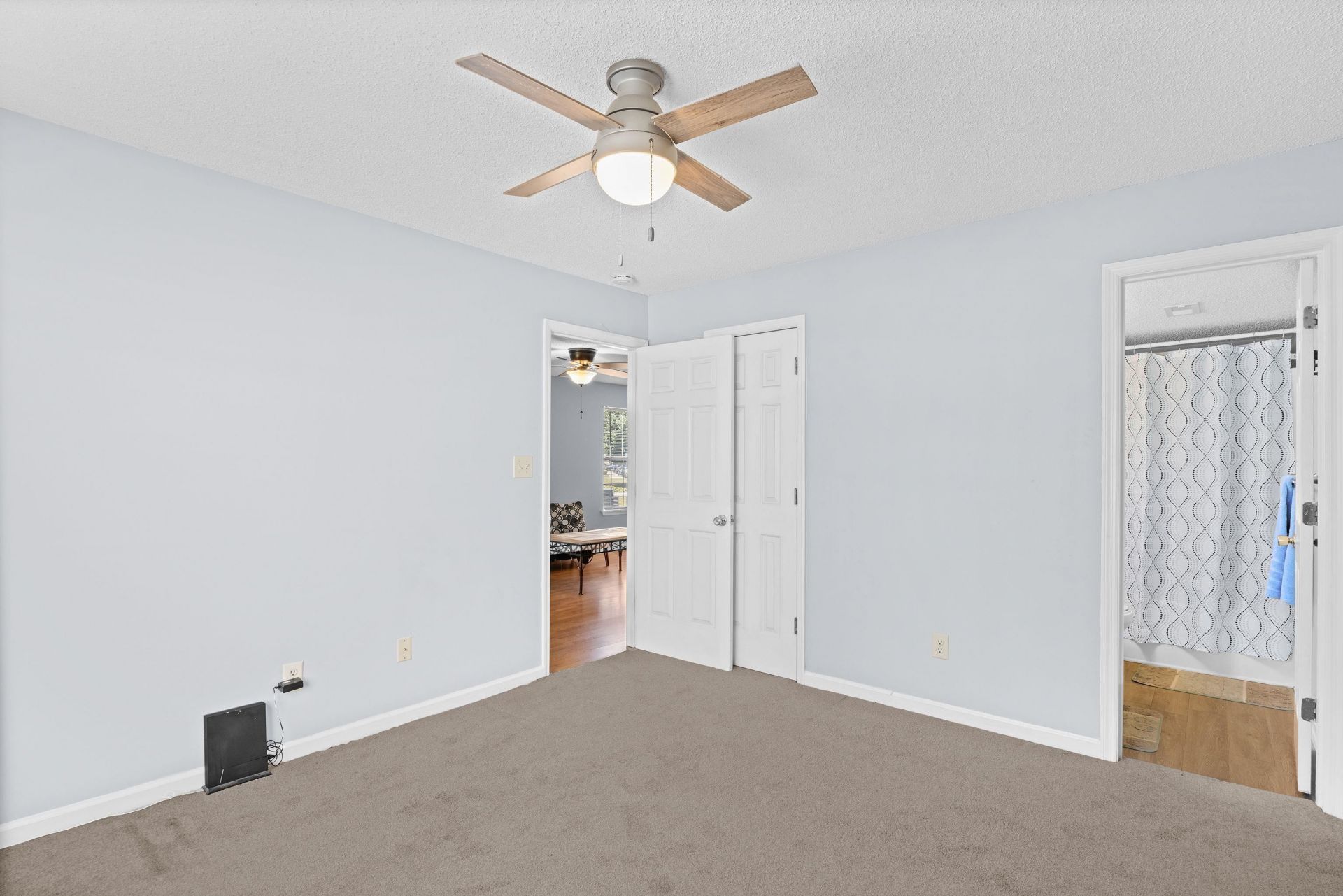 890 Fairway Dr.  Photo 31