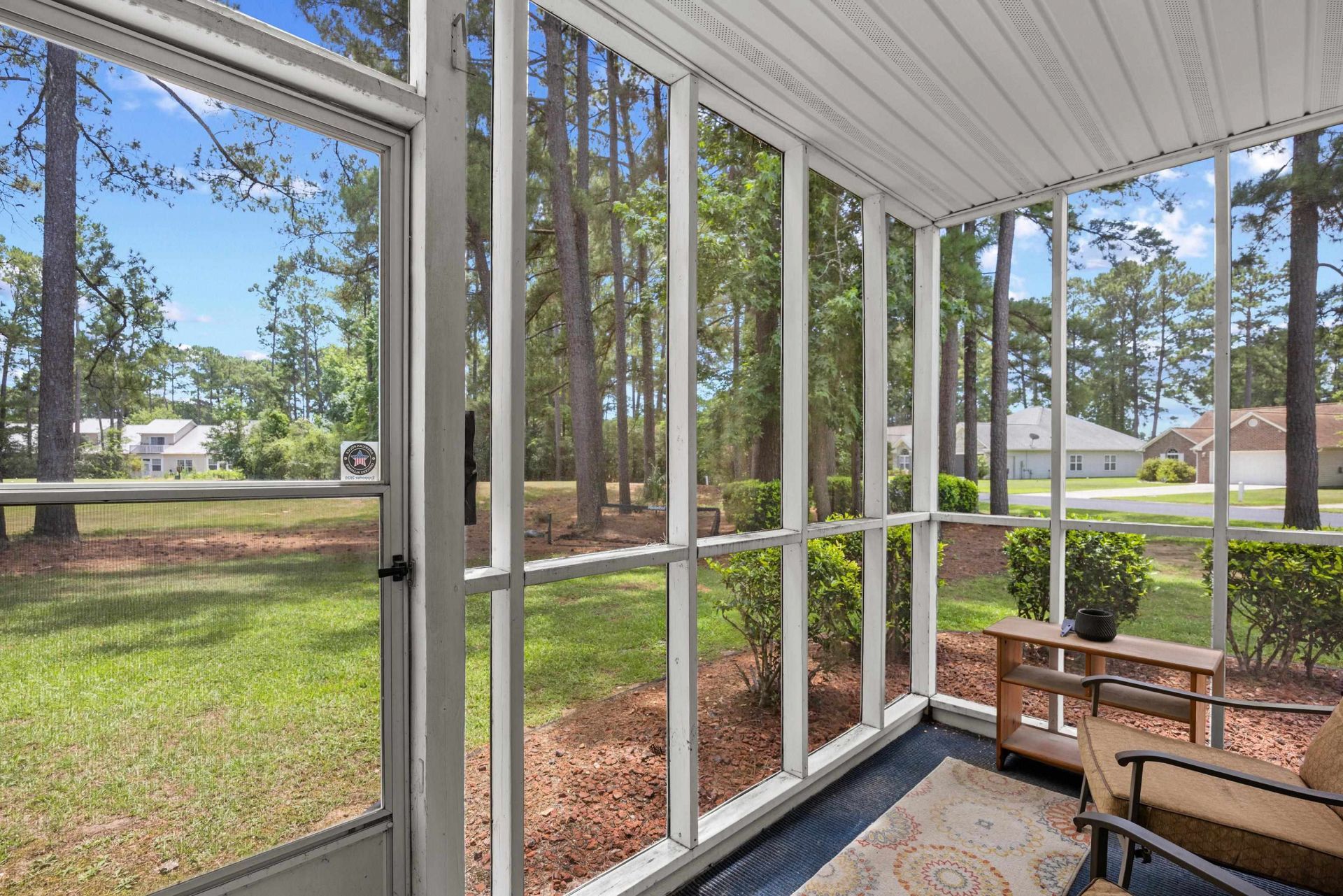 890 Fairway Dr. Photo 37