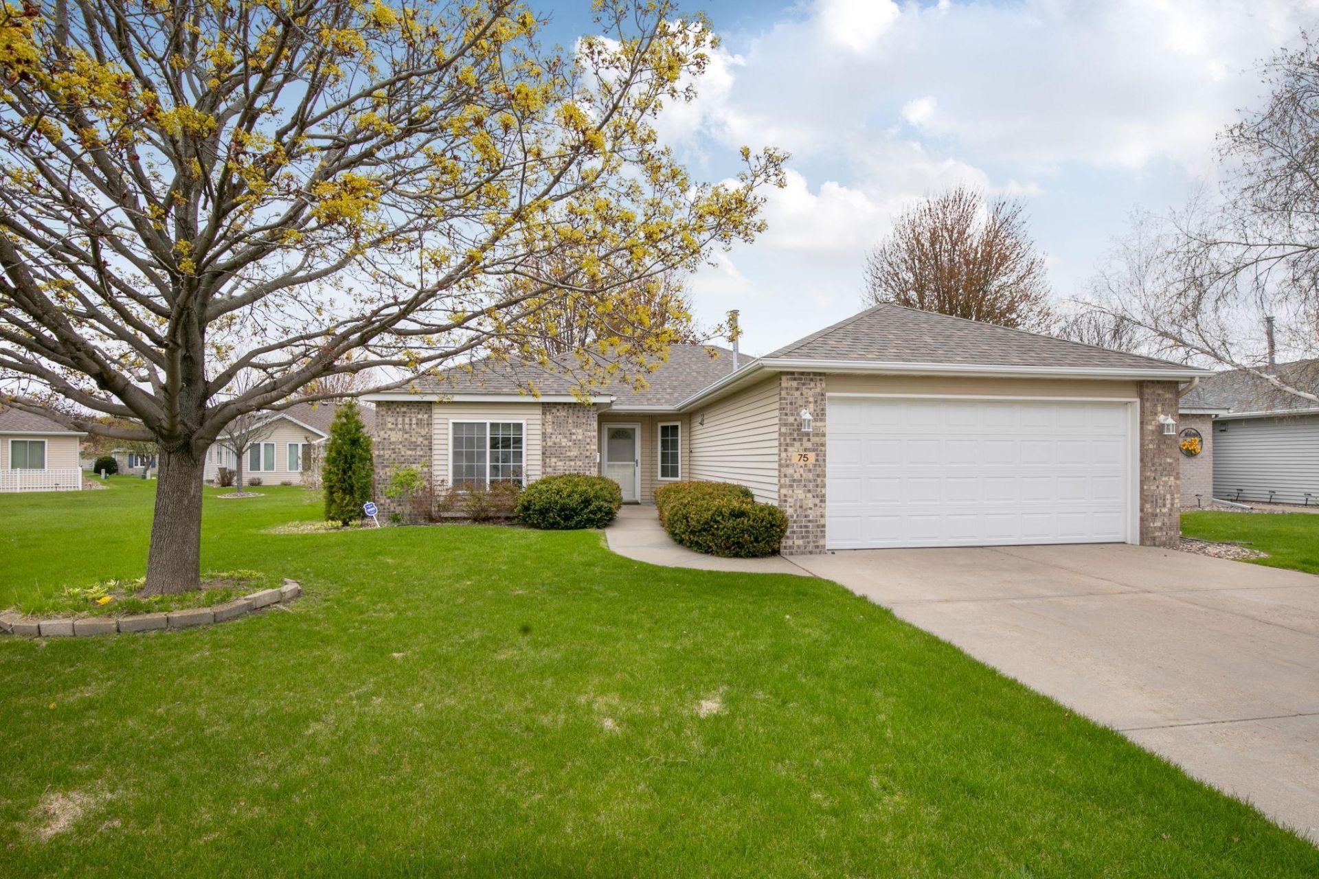 75 Willow Creek Drive, Waite Park, MN 56387