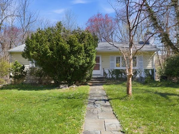 18 Wyman Road, Lexington, MA 02420