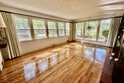 238 Club Acres Boulevard photo 4