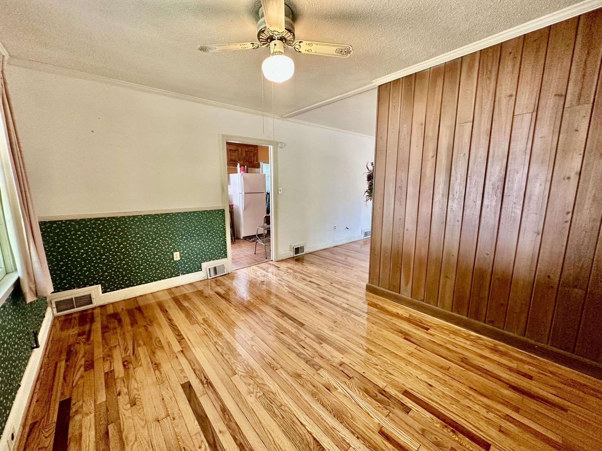238 Club Acres Boulevard Photo 6