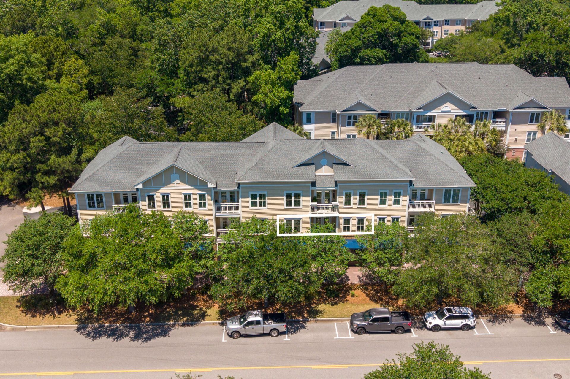 280 Seven Farms Drive Photo 23