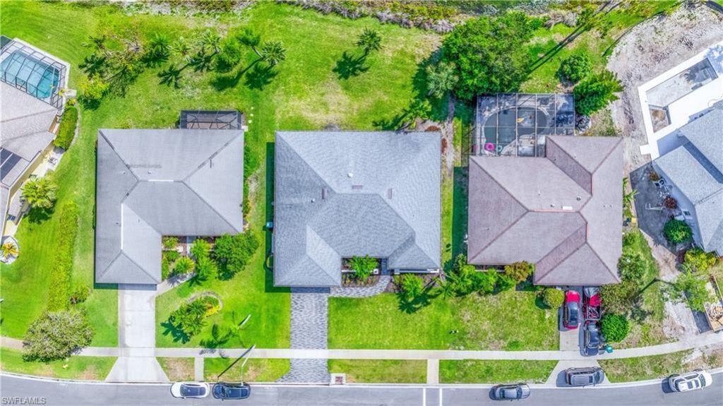 9882 Campbell Cir , Naples, FL 34109 Photo