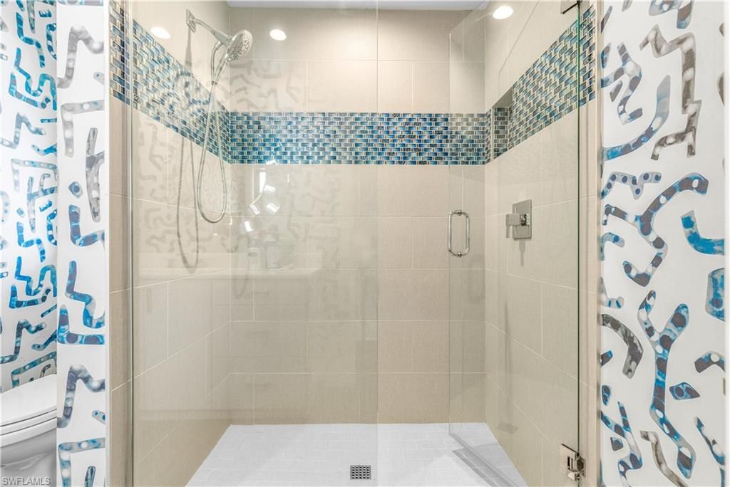 9882 Campbell Cir, Naples, FL 34109 Photo