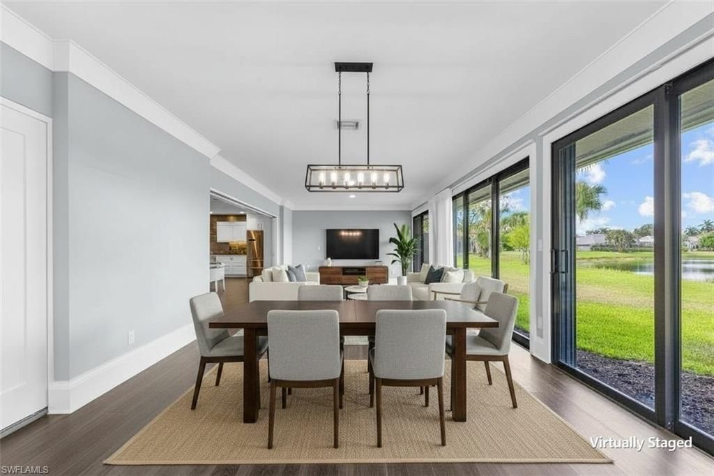 9882 Campbell Cir, Naples, FL 34109 Photo