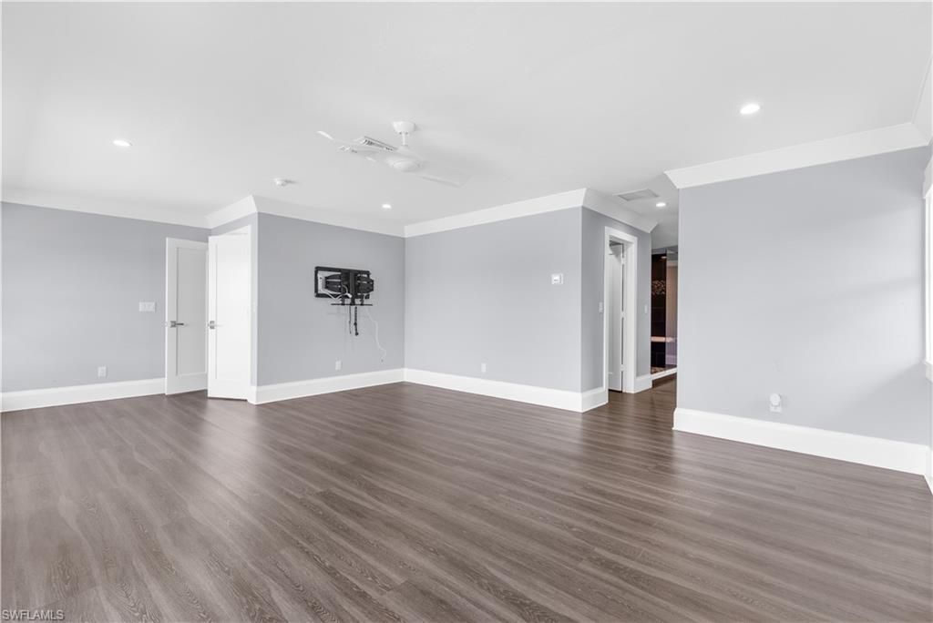9882 Campbell Cir, Naples, FL 34109 Photo