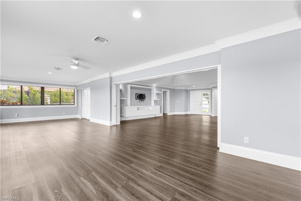 9882 Campbell Cir, Naples, FL 34109 Photo