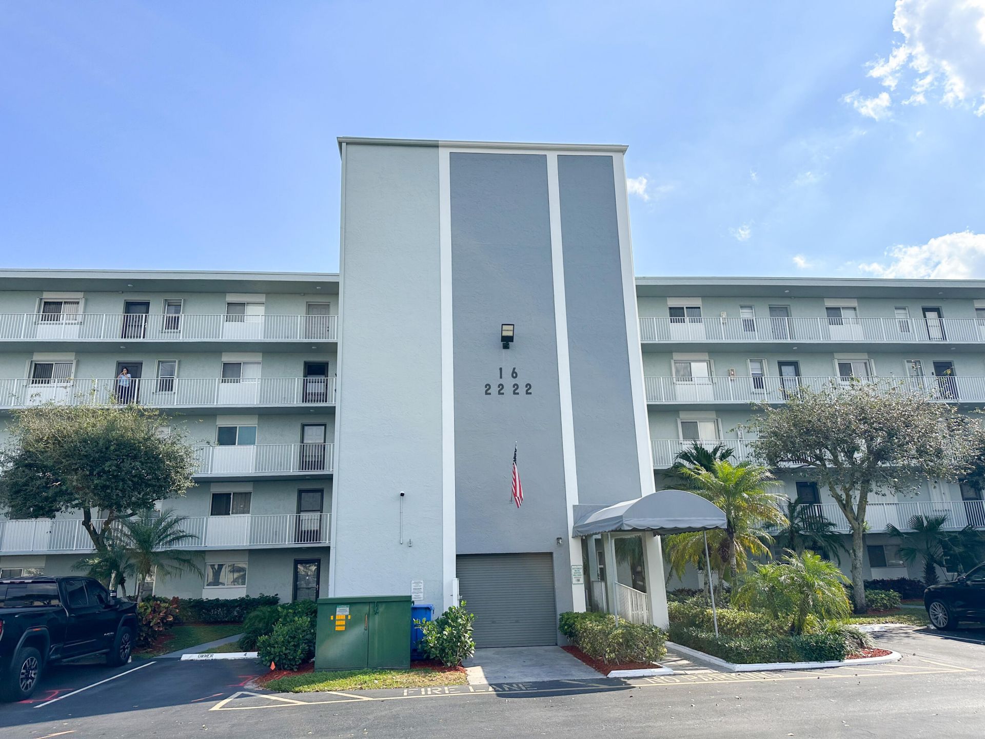 2222 N Cypress Bend Drive, Unit 403, Pompano Beach, FL 33069 Photo
