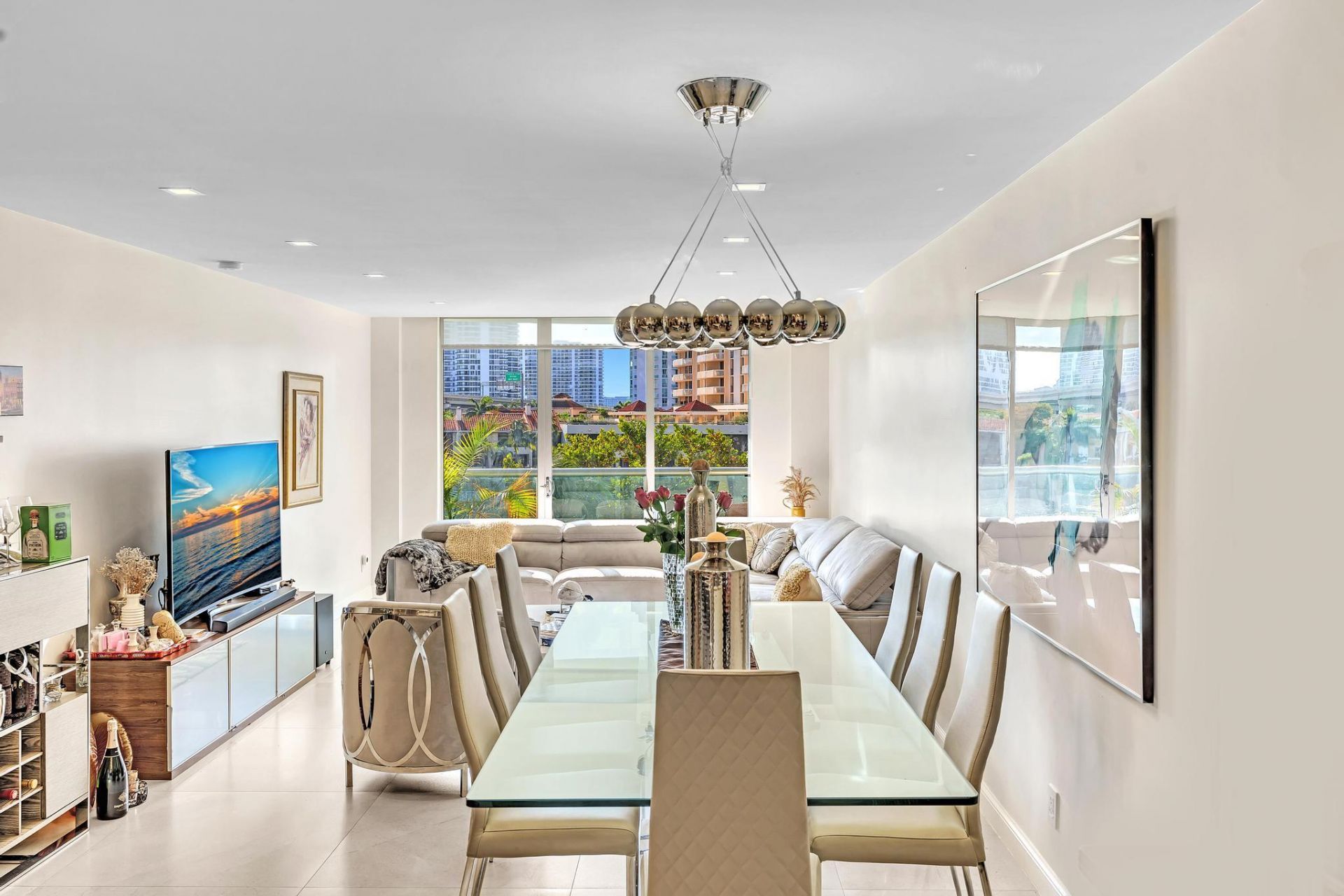 19390 Collins Avenue, Unit 421, Sunny Isles Beach, FL 33160 Photo