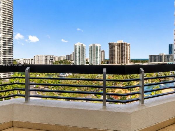 3600 Mystic Pointe Dr , Unit 1209, Aventura, FL 33180