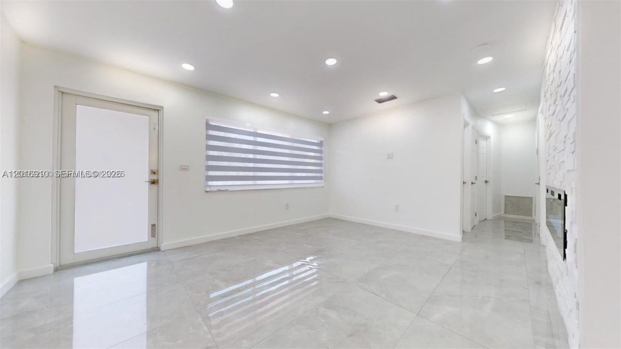 15704 SW 302nd Ter , Unit 15704, Homestead, FL 33033 Photo