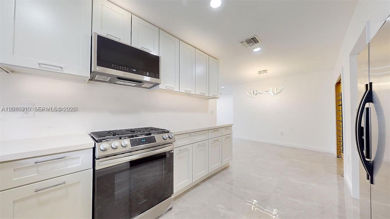 15704 SW 302nd Ter , Unit 15704, Homestead, FL 33033 Photo