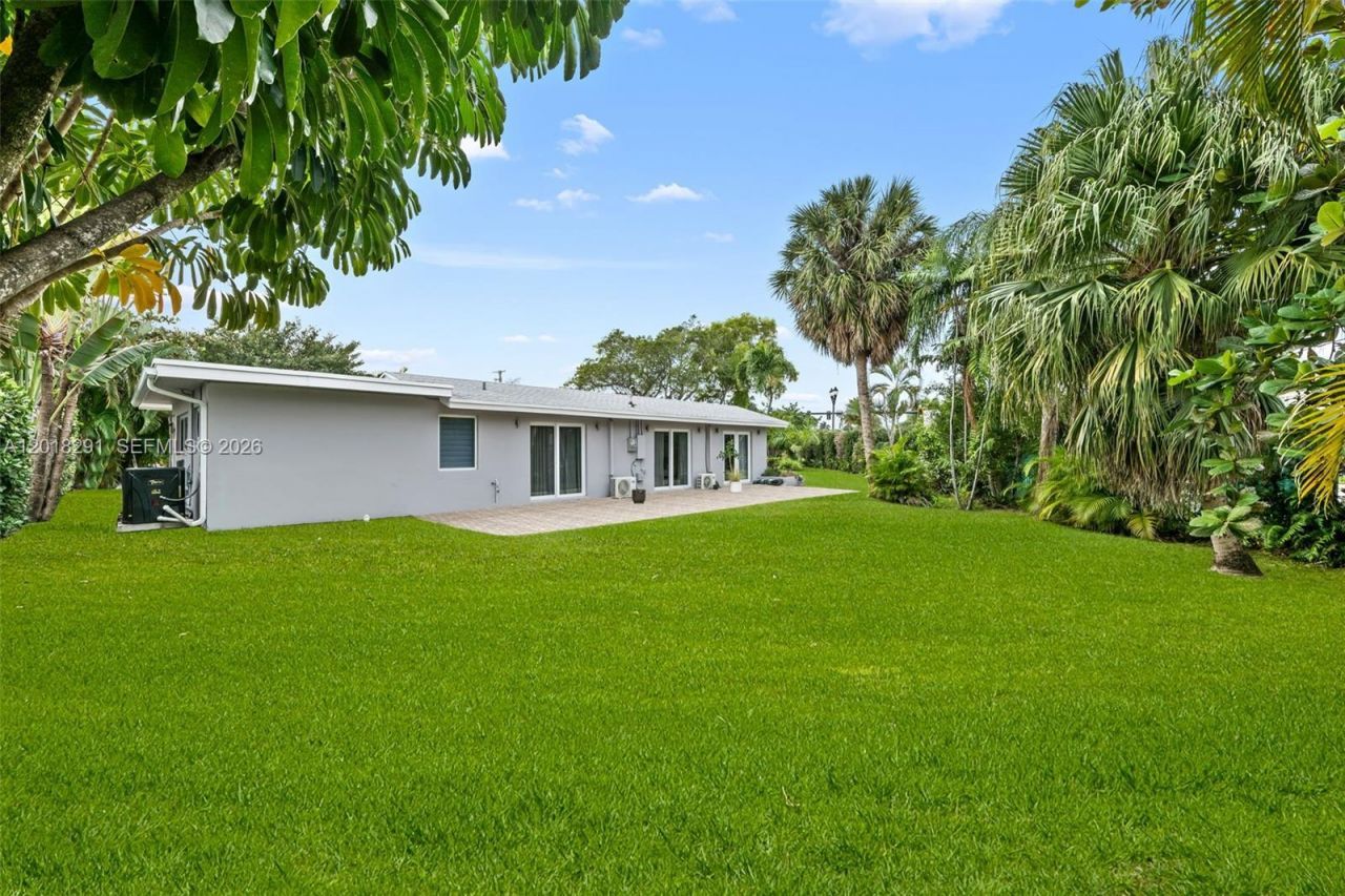 2711 Mayan Dr , Fort Lauderdale, FL 33316 Photo