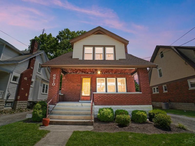 6910 Ohio Avenue, Silverton, OH 45236 Photo 1