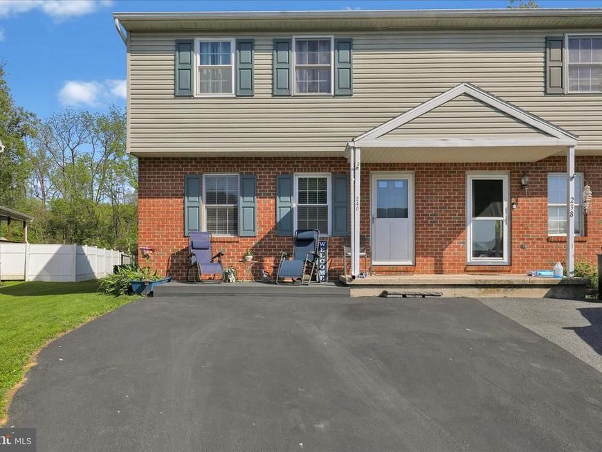240 Hickory Drive, Fleetwood, PA 19522 Main Photo