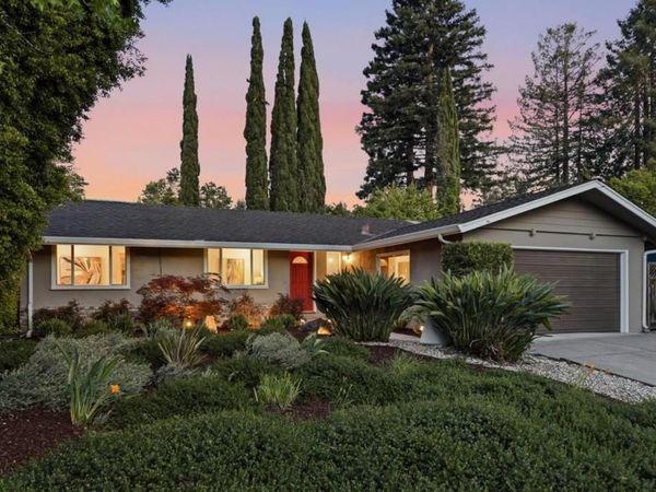 2125 Harkins Avenue, Menlo Park, CA 94025