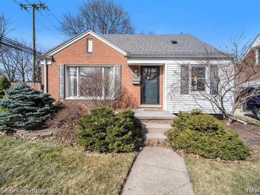 1803 N CONNECTICUT Avenue, Royal Oak, MI 48073