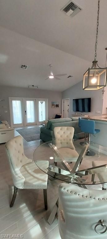 431 Lazy Way, Fort Myers Beach, FL 33931 Photo