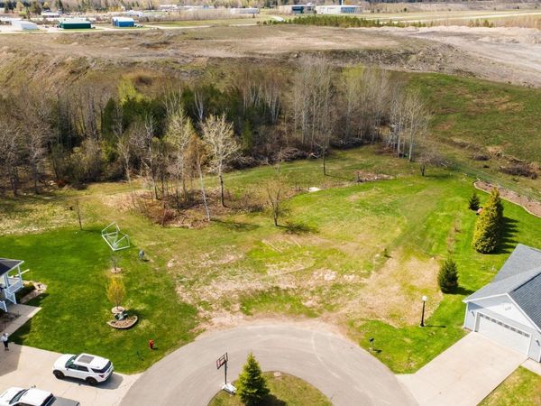 Applewood Drive, Charlevoix, MI 49720