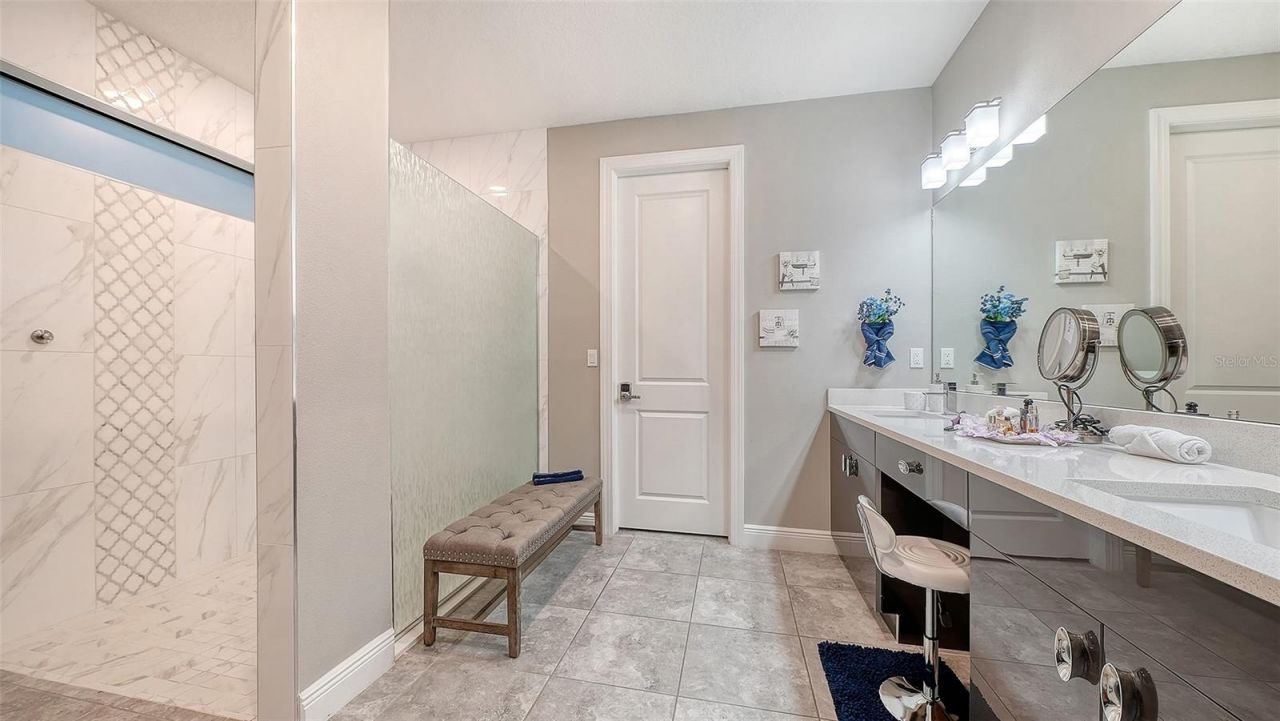 4921 Surfside Circle , Bradenton, FL 34211 Photo