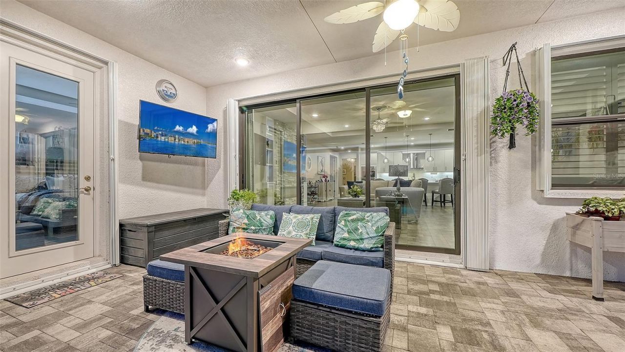 4921 Surfside Circle , Bradenton, FL 34211 Photo