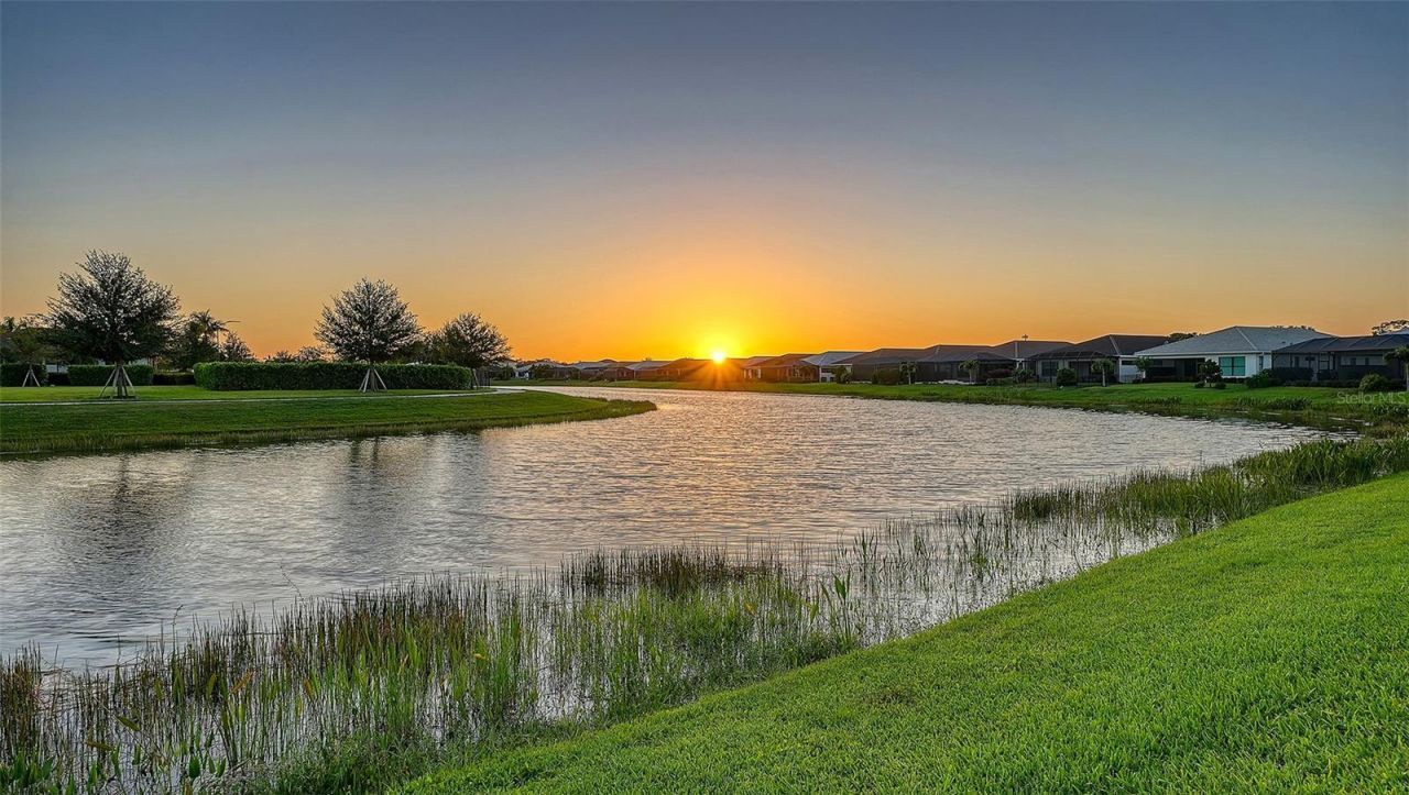 4921 Surfside Circle , Bradenton, FL 34211 Photo