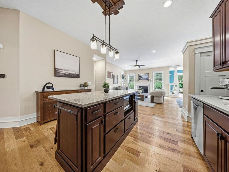 4921 Stoney View Court, Columbus, OH 43231 Photo 12