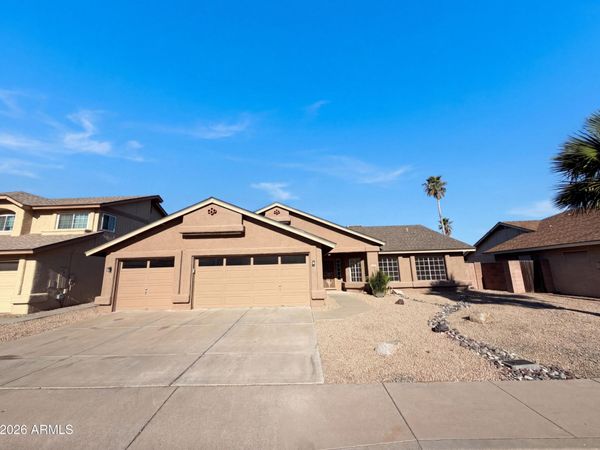 23626 N 45TH Avenue, Glendale, AZ 85310