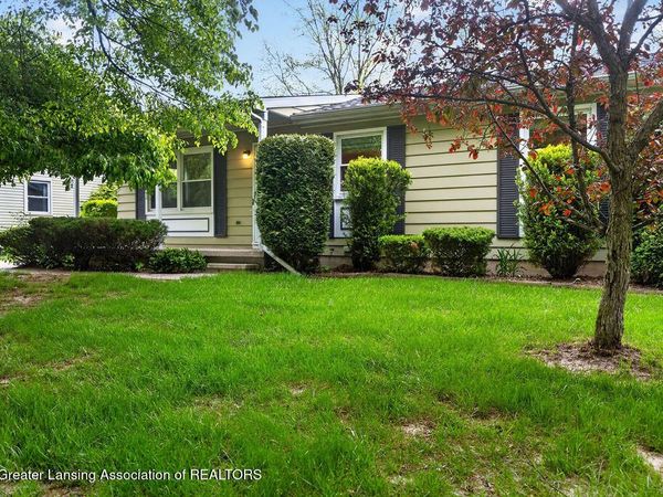 847 Warner Avenue, Mason, MI 48854