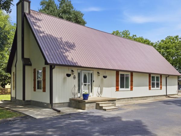 2540 Carl Fox Rd , Cornersville, TN 37047
