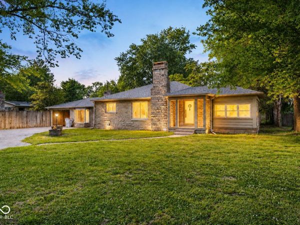 8526 Wabash Avenue , Terre Haute, IN 47803