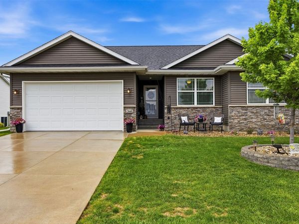 2660 Bullis Drive , Marion, IA 52302