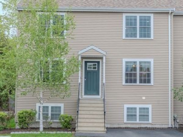 39 Hayward St, Unit 9, Braintree, MA 02184