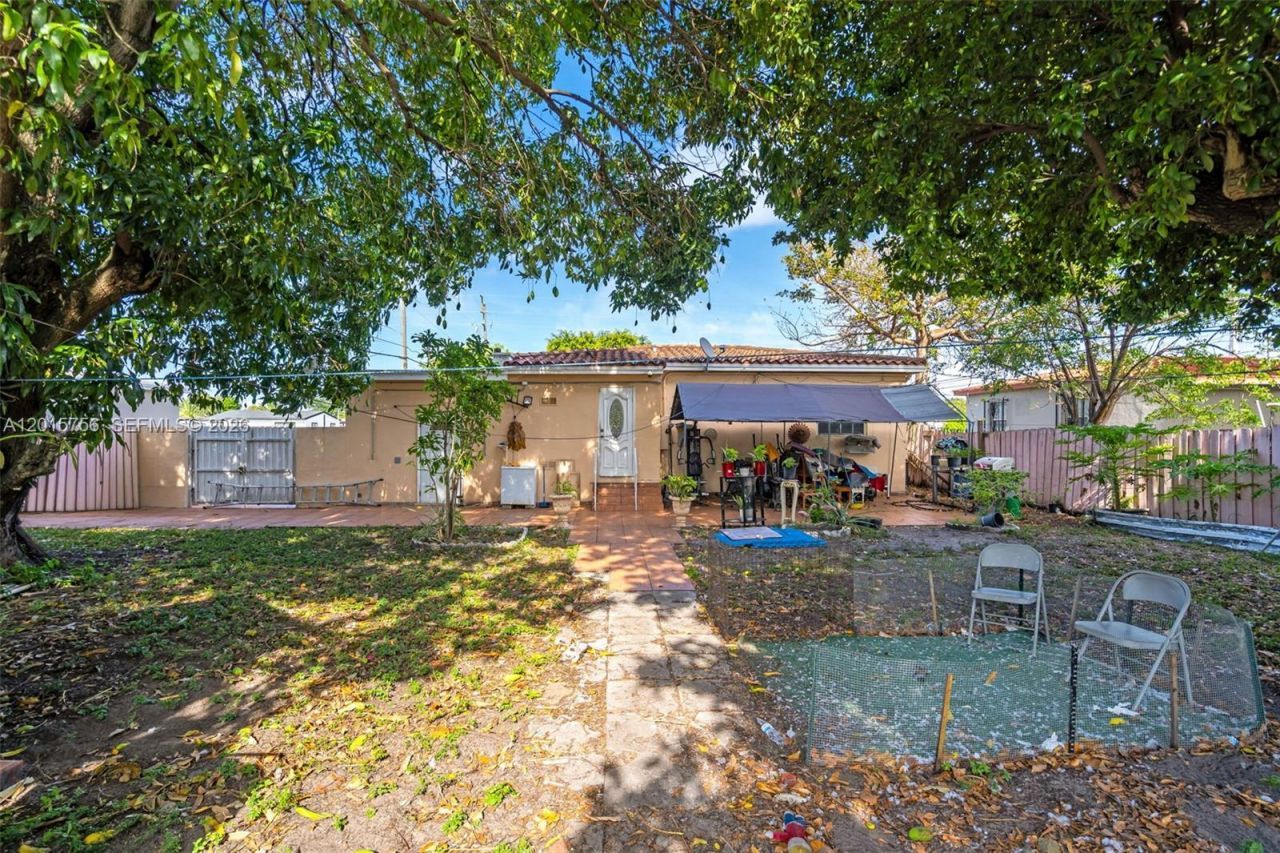 5340 E 4th Ave, Hialeah, FL 33013 Photo