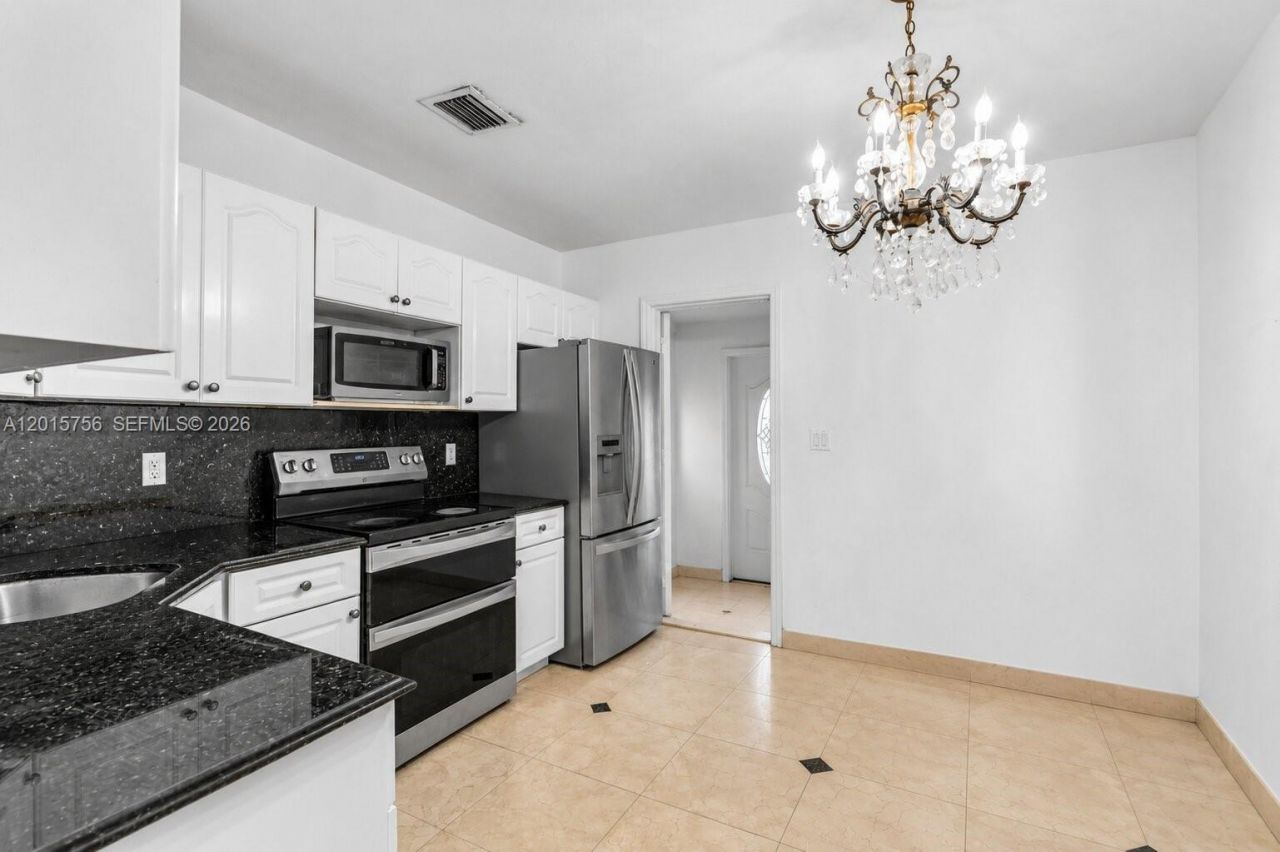 5340 E 4th Ave, Hialeah, FL 33013 Photo