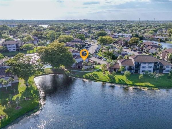 9860 Nob Hill Ln , Unit 9860, Sunrise, FL 33351