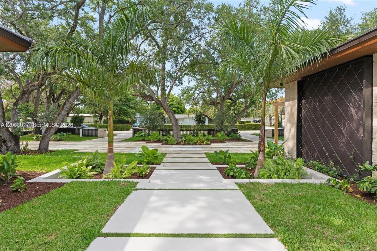 7840 SW 98th St , Miami, FL 33156 Photo